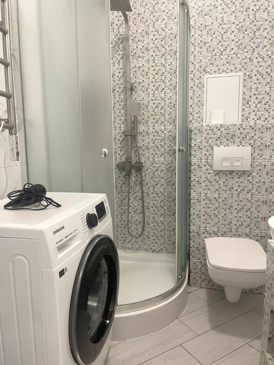 Куліша 15, Апартаменти В Центрі,Тц Форум,Оперний Lviv Ngoại thất bức ảnh